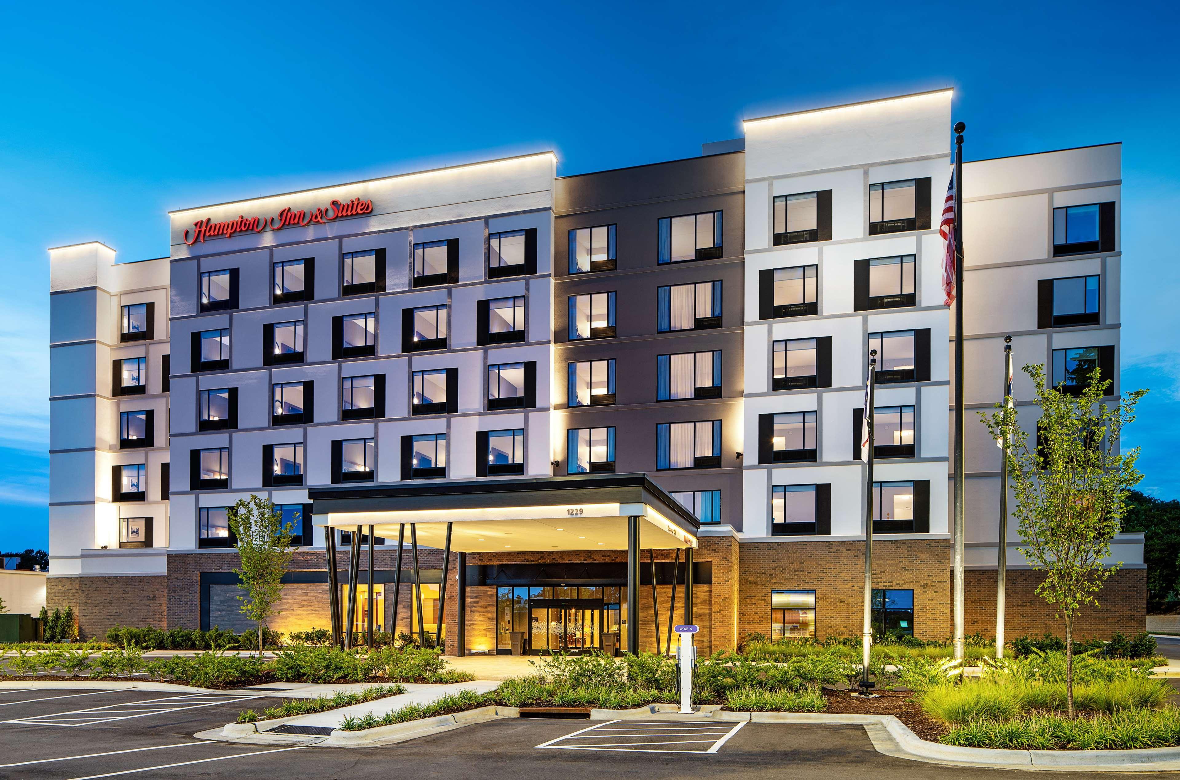 Hampton Inn & Suites Raleigh Midtown, Nc מראה חיצוני תמונה